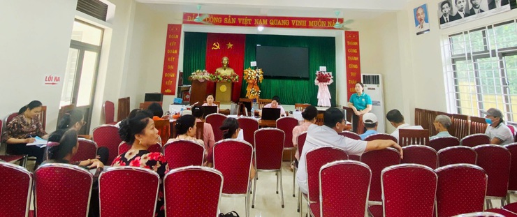 MTTQ và các tổ chức chính trị xã hội xã Quốc Oai tổ chức thành công phiên giao dịch đầu tiên của Ngân hàng Chính sách xã hội sau khi thành lập chính quyền địa phương hai cấp- Ảnh 2.