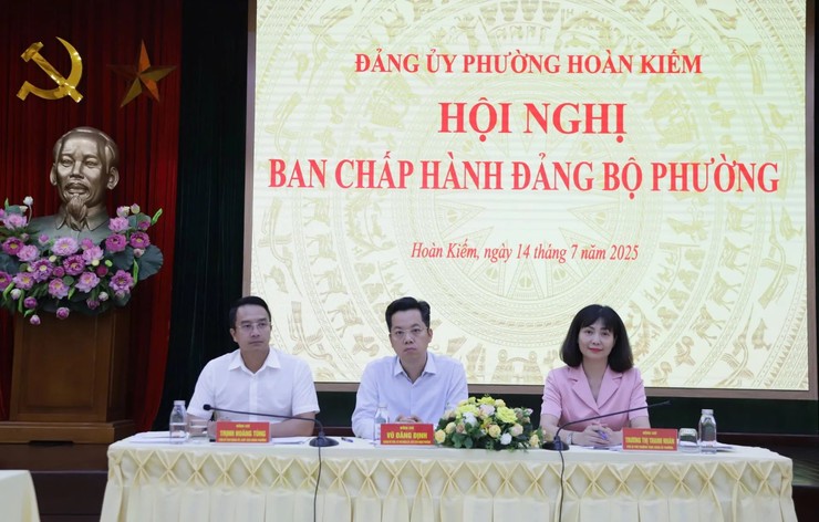 Phường Hoàn Kiếm tập trung chuẩn bị chu đáo Đại hội nhiệm kỳ 2025 - 2030- Ảnh 2.