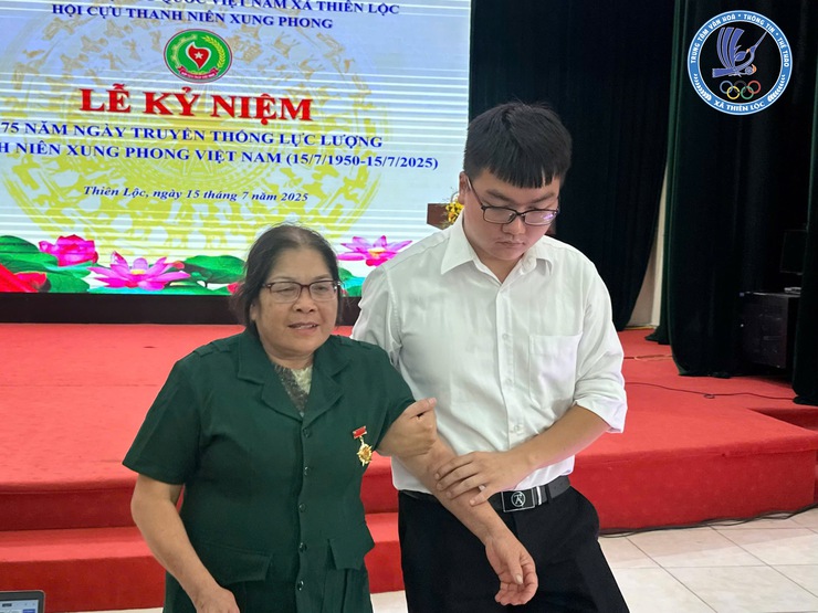 Hội Cựu thanh niên xung phong xã Thiên Lộc tổ chức Lễ kỷ niệm 75 năm ngày truyền thống lực lượng Thanh niên xung phong Việt Nam (15/7/1950 - 15/7/2025)- Ảnh 5.