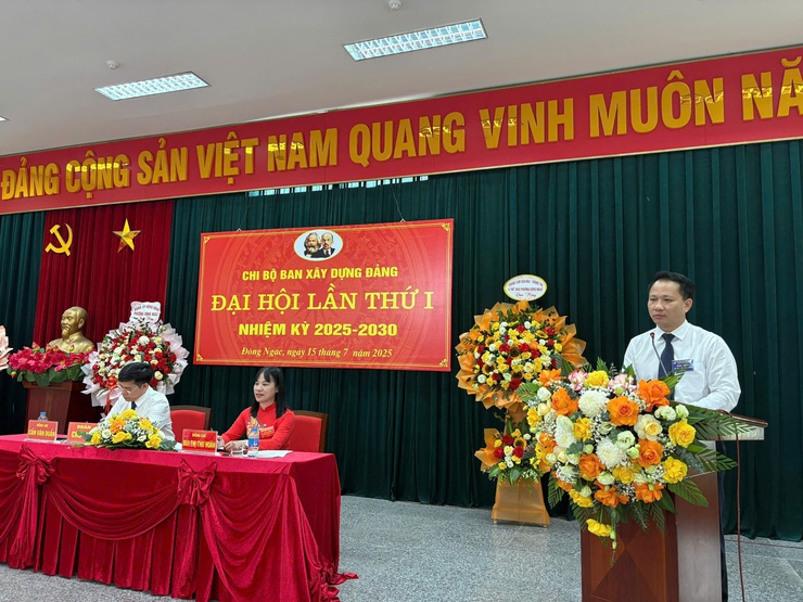 TIN VỀ ĐẠI HỘI CHI BỘ BAN XÂY DỰNG ĐẢNG ĐẢNG BỘ PHƯỜNG ĐÔNG NGẠC LẦN THỨ I, NHIỆM KỲ 2025 – 2030.- Ảnh 7.