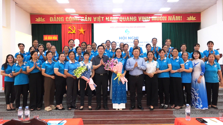 HỘI LHPN XÃ DÂN HÒA TỔ CHỨC HỘI NGHỊ RA MẮT BAN CHẤP HÀNH, BAN THƯỜNG VỤ VÀ CHỨC DANH CHỦ TỊCH HỘI NHIỆM KỲ 2021–2026- Ảnh 1.