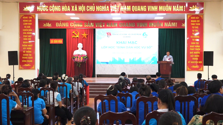 RA MẮT BAN CHẤP HÀNH ĐOÀN THANH NIÊN XÃ DÂN HOÀ NHIỆM KỲ MỚI- Ảnh 4.
