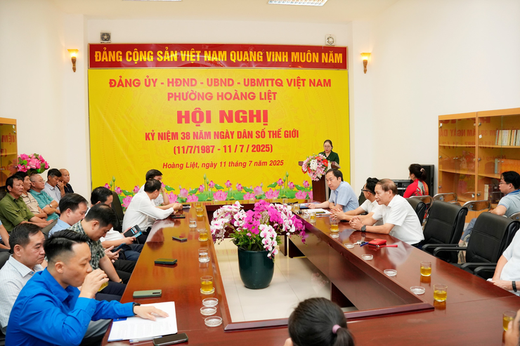 Phường Hoàng Liệt kỷ niệm 38 năm Ngày Dân số thế giới (11/7/1987 - 11/7/2025)
- Ảnh 1.