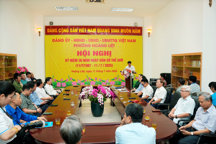 Phường Hoàng Liệt kỷ niệm 38 năm Ngày Dân số thế giới (11/7/1987 - 11/7/2025)
- Ảnh 4.