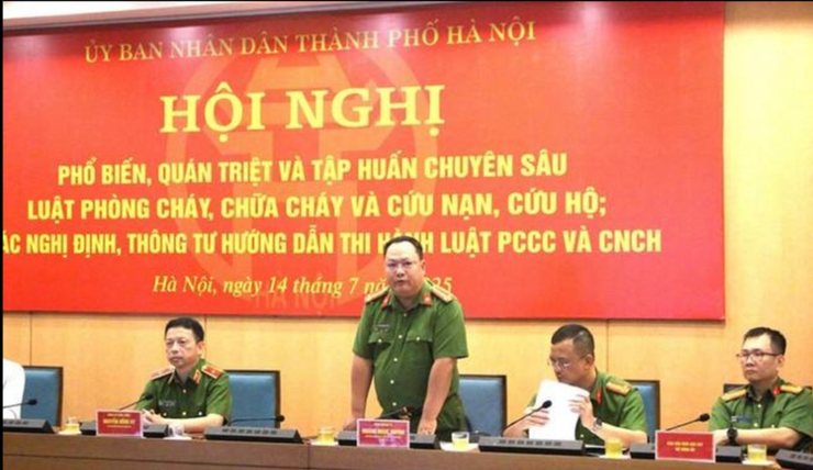 Công An xã Ngọc Hồi tập huấn chuyên sâu Luật Phòng cháy, chữa cháy và cứu nạn, cứu hộ- Ảnh 4.