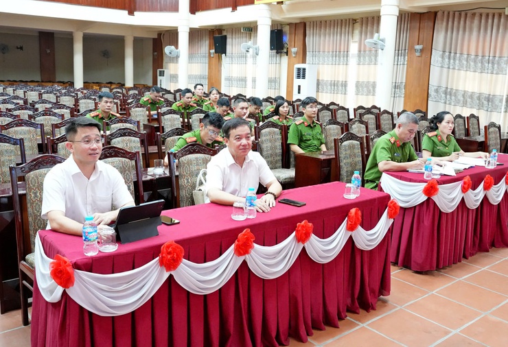 Sơn Tây tham dự hội nghị tập huấn Luật Phòng cháy, chữa cháy và cứu nạn, cứu hộ- Ảnh 1.