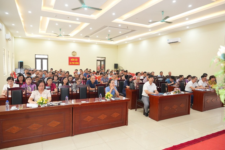 Xã Phù Đổng Phát động ủng hộ Quỹ “Đền ơn đáp nghĩa” năm 2025.- Ảnh 1.