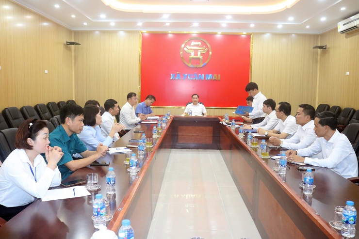 UBND xã Xuân Mai tổ chức trao Quyết định bổ nhiệm chức vụ lãnh đạo quản lý các phòng, ban chuyên môn và đơn vị sự nghiệp thuộc UBND xã- Ảnh 1.