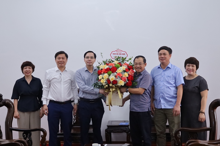 Lãnh đạo xã Phú Nghĩa tiếp Đoàn công tác của Báo Hànộimới- Ảnh 2.