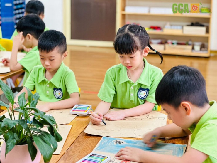 Hà Nội công bố Danh mục thủ tục hành chính được sửa đổi, bổ sung và bãi bỏ trong lĩnh vực giáo dục và đào tạo- Ảnh 1.