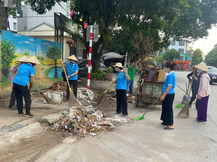 MẶT TRẬN TỔ QUỐC VIỆT NAM PHƯỜNG THANH LIỆT CHUNG TAY BẢO VỆ MÔI TRƯỜNG, XÂY DỰNG KHÔNG GIAN XANH- Ảnh 4.