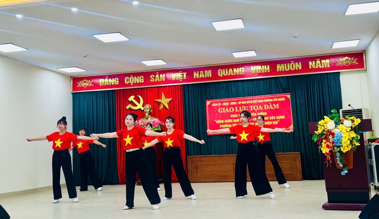 Phường Yên Nghĩa tổ chức Giao lưu tọa đàm với chủ đề “ Uống nước nhớ nguồn - Chung tay xây dựng phường Yên Nghĩa văn minh, hiện đại”- Ảnh 3.