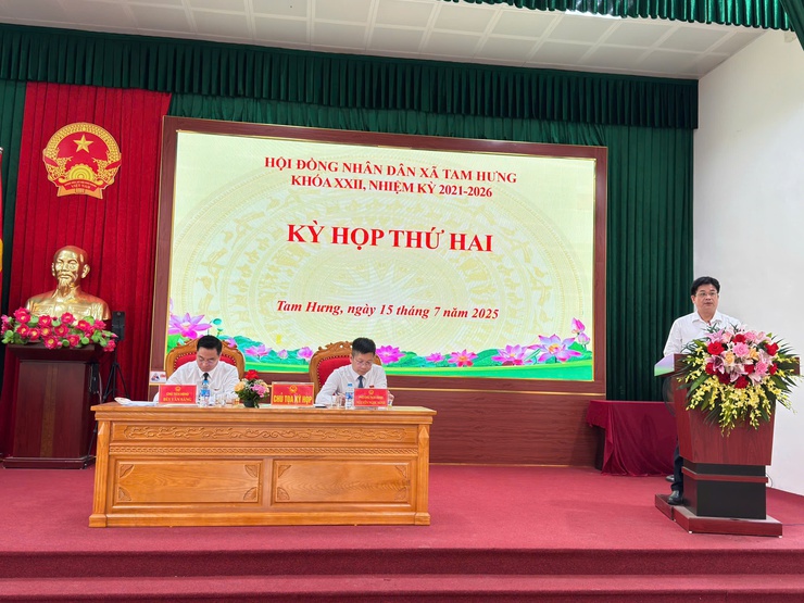 Kỳ họp thứ 2 HĐND xã Tam Hưng nhiệm kỳ 2021-2026: Thiết lập cơ chế, chính sách phát triển kinh tế - xã hội- Ảnh 3.