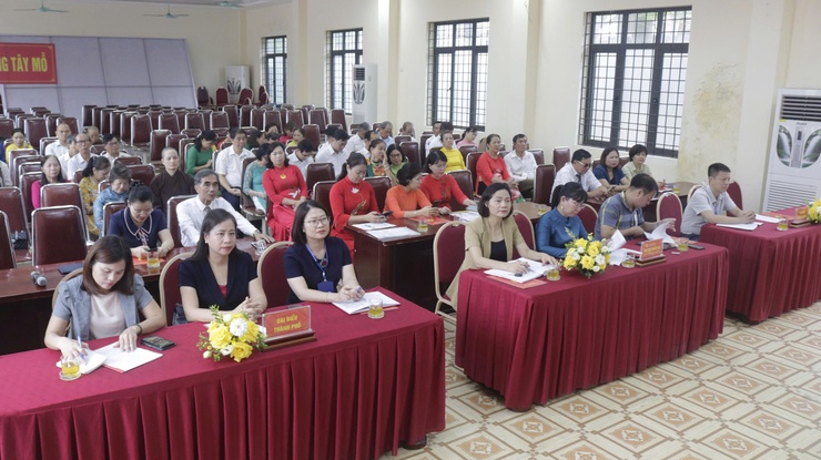 UBMTTQ Việt Nam phường Tây Mỗ tổ chức Hội nghị lần thứ nhất và Hội nghị phản biện xã hội, đóng góp ý kiến đối với kế hoạch phát triển Kinh tế - Xã hội 6 tháng cuối năm 2025- Ảnh 1.