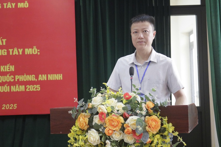 UBMTTQ Việt Nam phường Tây Mỗ tổ chức Hội nghị lần thứ nhất và Hội nghị phản biện xã hội, đóng góp ý kiến đối với kế hoạch phát triển Kinh tế - Xã hội 6 tháng cuối năm 2025- Ảnh 4.