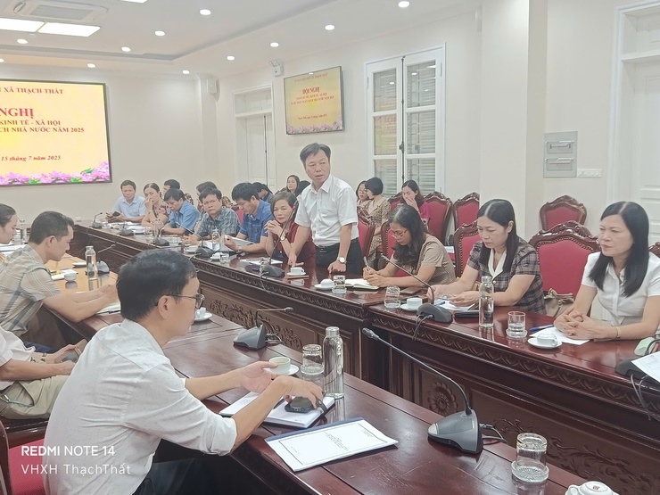 UBND xã Thạch Thất tổ chức hội nghị giao chỉ tiêu kinh tế- xã hội và dự toán Ngân sách Nhà nước năm 2025- Ảnh 5.