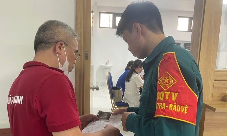 Phường Tây Hồ: khám sức khoẻ cho đối tượng chính sách trên địa bàn- Ảnh 3.