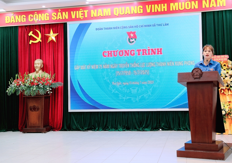 BCH Đoàn xã Thư Lâm trang trọng tổ chức Chương trình gặp mặt kỷ niệm 75 năm ngày truyền thống lực lượng TNXP Việt Nam.- Ảnh 1.