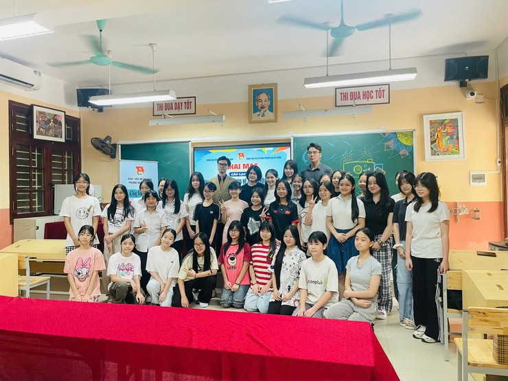 Sôi nổi các câu lạc bộ Hè cho thanh thiếu nhi phường Hai Bà Trưng.- Ảnh 3.