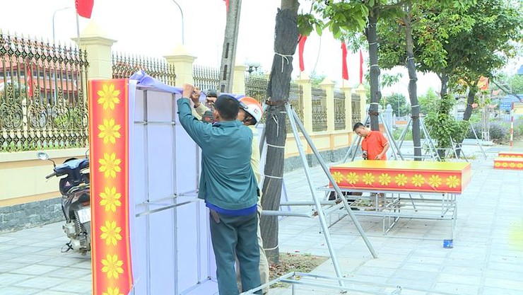 Xã Phúc Thọ khẩn trương, tích cực chuẩn bị công tác chào mừng Đại hội Đảng bộ xã nhiệm kỳ 2025-2030- Ảnh 1.