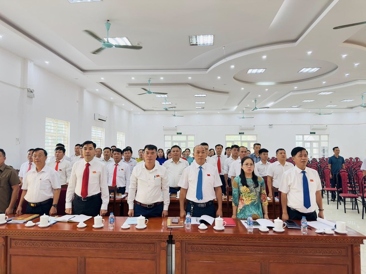 HĐND XÃ BA VÌ TỔ CHỨC KỲ HỌP THỨ HAI NHIỆM KỲ 2021- 2026- Ảnh 4.