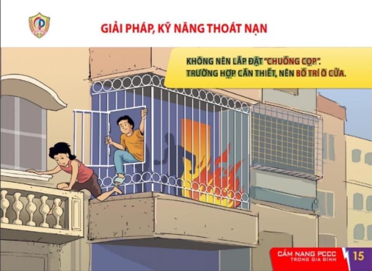 Công an thành phố Hà Nội hướng dẫn thoát nạn khi có cháy xảy ra- Ảnh 6.