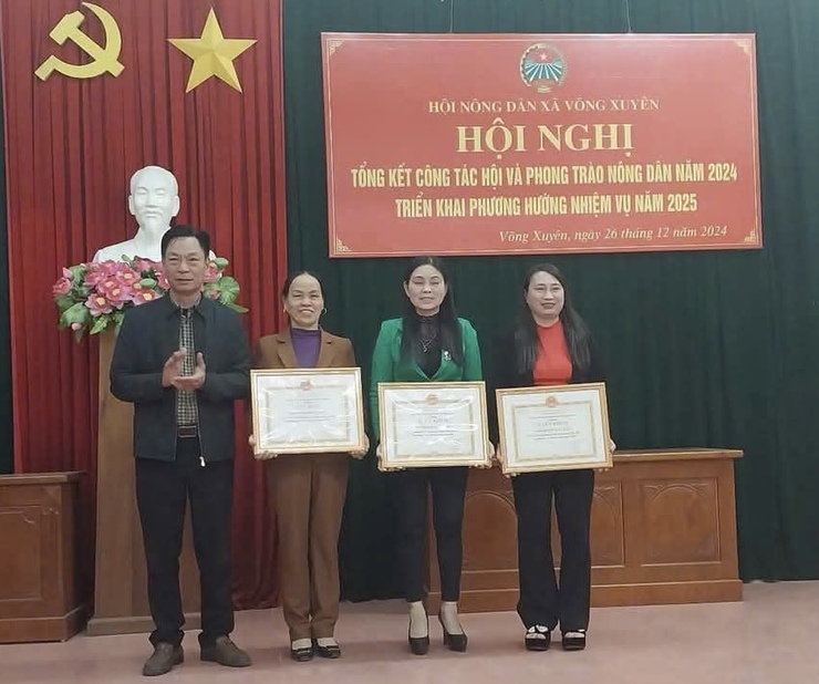 Gương: Phó Bí thư Chi bộ, Trưởng thôn Phúc Trạch xã Phúc Lộc nhiệt tình trong công việc- Ảnh 1.