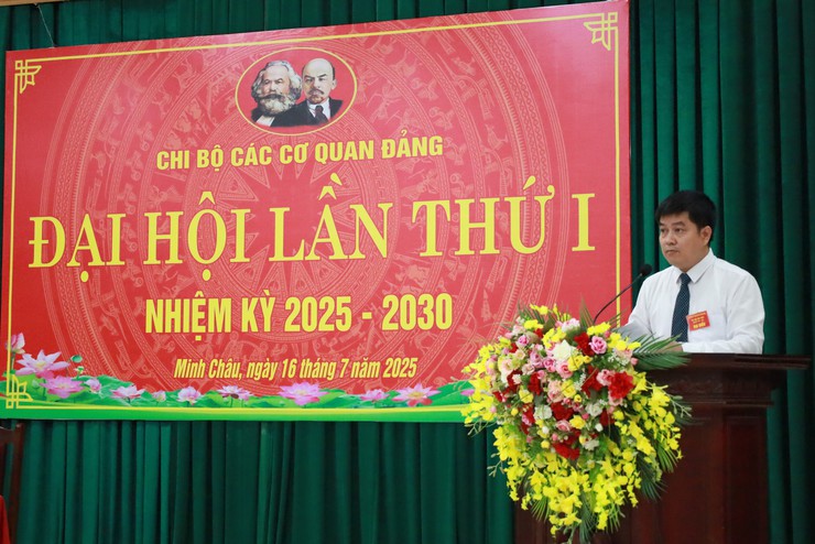 Xây dựng Chi bộ các cơ quan Đảng xứng đáng là chi bộ mẫu của Đảng bộ xã Minh Châu- Ảnh 3.