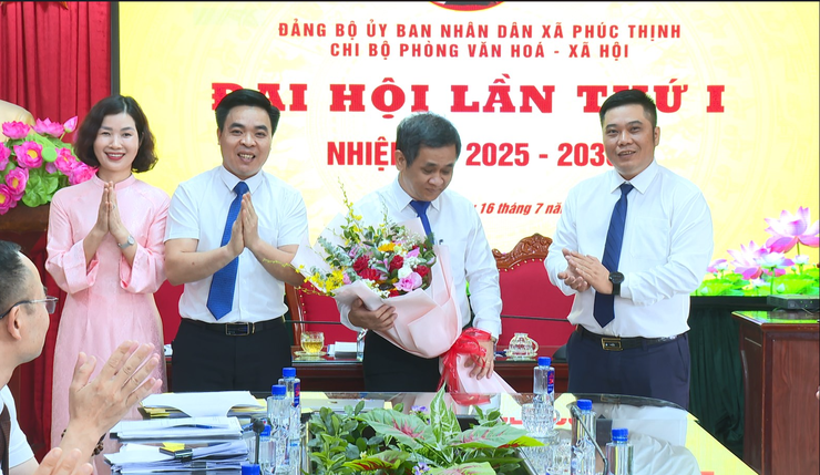 Đại hội chi bộ phòng Văn hóa – Xã hội xã Phúc Thịnh lần thứ I, nhiệm kỳ 2025 – 2030- Ảnh 1.