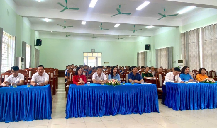 HỘI NGHỊ LẦN THỨ NHẤT ỦY BAN MTTQ VIỆT NAM XÃ NGỌC HỒI- Ảnh 1.