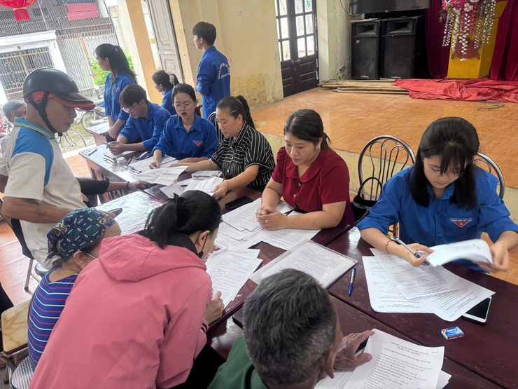 Xã Phúc Thọ tiếp nhận hồ sơ trợ cấp hưu trí xã hội cho người cao tuổi không hưởng lương hưu- Ảnh 6.