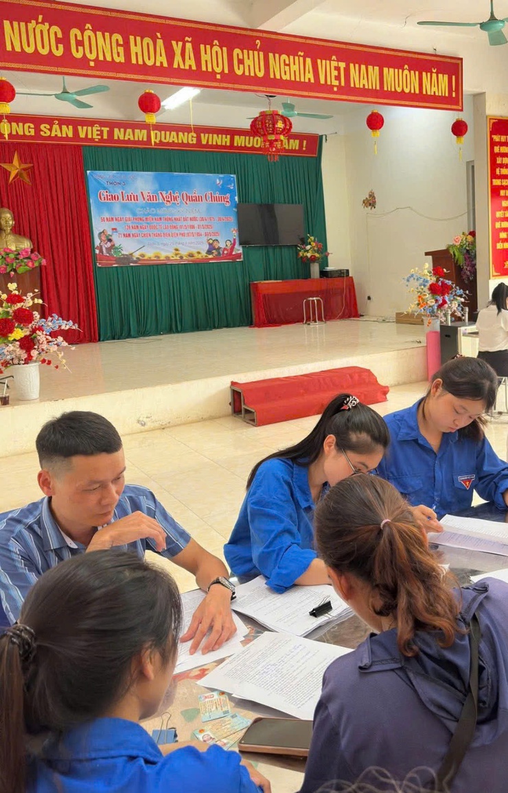 Xã Phúc Thọ tiếp nhận hồ sơ trợ cấp hưu trí xã hội cho người cao tuổi không hưởng lương hưu- Ảnh 4.
