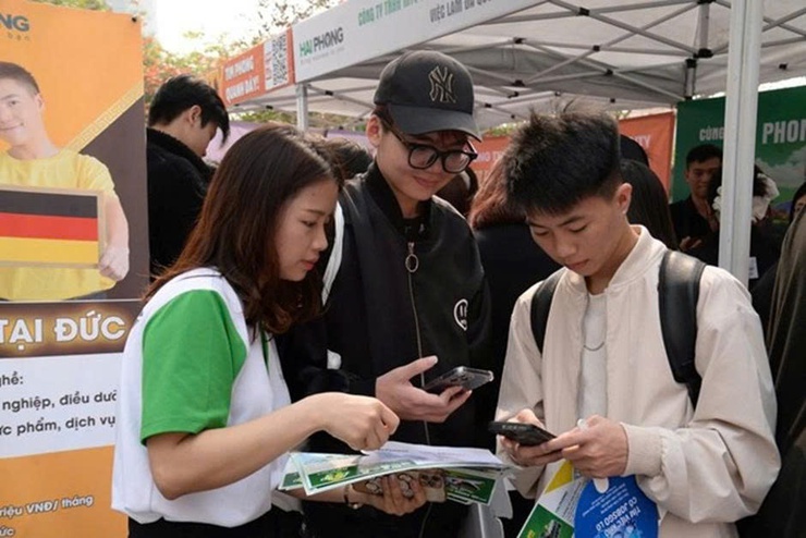 Phê duyệt quy trình nội bộ giải quyết thủ tục hành chính lĩnh vực Việc làm, Quản lý lao động ngoài nước thuộc thẩm quyền giải quyết của UBND cấp xã trên địa bàn thành phố Hà Nội- Ảnh 1.