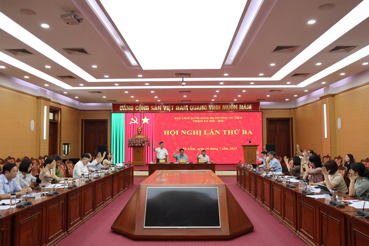 Hội nghị Ban chấp hành Đảng bộ phường Từ Liêm lần thứ Ba- Ảnh 6.