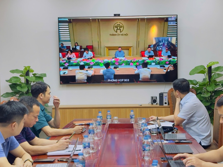 Hà Nội đánh giá tình hình triển khai vận hành mô hình chính quyền địa phương 2 cấp- Ảnh 2.