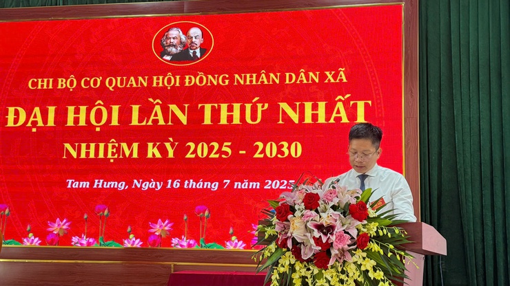 Chi bộ Cơ quan HĐND xã Tam Hưng tổ chức Đại hội lần thứ I, nhiệm kỳ 2025–2030- Ảnh 2.