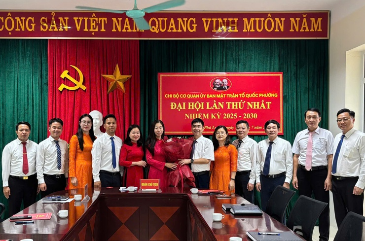 5/5 Chi bộ các Cơ quan Đảng phường Phú Lương tổ chức thành công Đại hội lần thứ Nhất, nhiệm kỳ 2025-2030 - Ảnh 2.