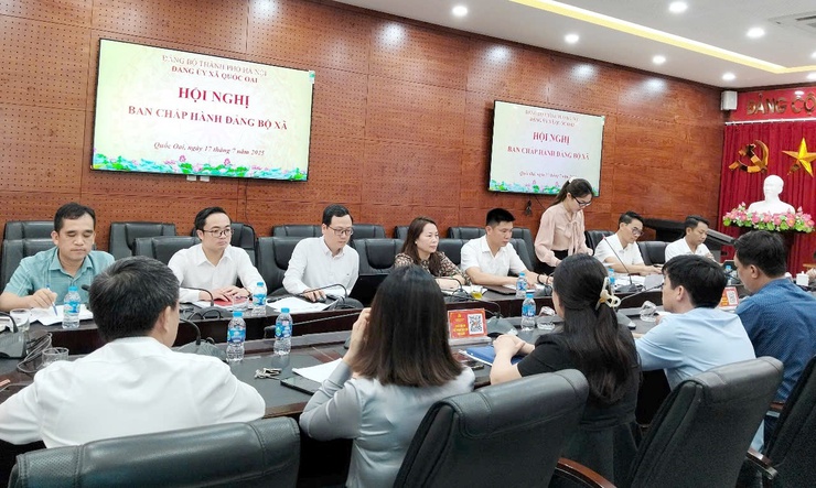  Hội nghị Ban chấp hành Đảng bộ xã khoá I, nhiệm kỳ 2025-2030- Ảnh 2.