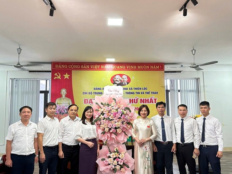 ĐẠI HỘI CHI BỘ TRUNG TÂM VĂN HÓA - THÔNG TIN VÀ THỂ THAO XÃ THIÊN LỘC LẦN THỨ I, NHIỆM KỲ 2025 - 2030- Ảnh 5.