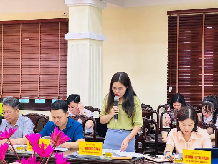 THƯỜNG TRỰC ĐẢNG ỦY XÃ SÓC SƠN TỔ CHỨC HỘI NGHỊ LÀM VIỆC VỚI BAN XÂY DỰNG ĐẢNG, ỦY BAN KIỂM TRA, VĂN PHÒNG ĐẢNG ỦY, TRUNG TÂM CHÍNH TRỊ KHU VỰC SÓC SƠN VÀ ỦY BAN MTTQ VIỆT NAM XÃ- Ảnh 4.