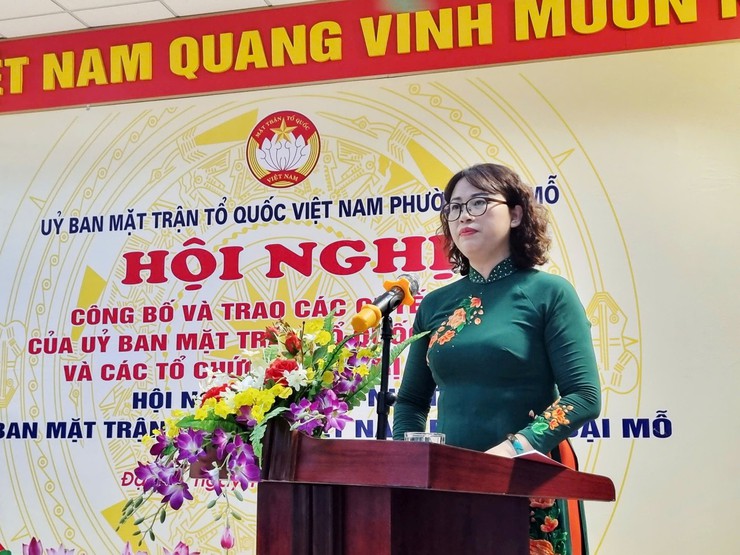 Phường Đại Mỗ tổ chức công bố và trao các Quyết định của UB.MTTQ Việt Nam và các tổ chức chính trị - xã hội- Ảnh 8.