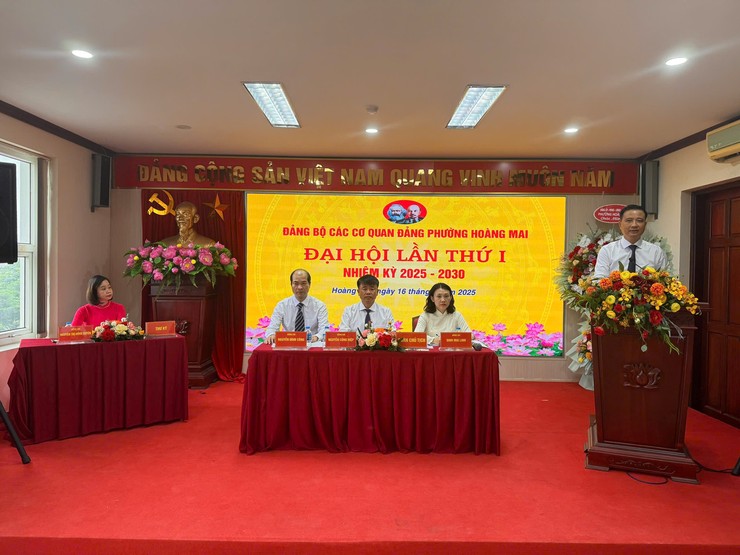 ĐẠI HỘI ĐẢNG BỘ CÁC CƠ QUAN ĐẢNG PHƯỜNG HOÀNG MAI 
LẦN THỨ I – DẤU ẤN ĐOÀN KẾT, TRÍ TUỆ, TRÁCH NHIỆM- Ảnh 2.