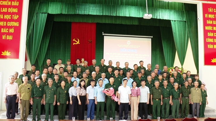 HỘI CCB XÃ ỨNG HOÀ CÔNG BỐ QUYẾT ĐỊNH VỀ CÔNG TÁC CÁN BỘ.- Ảnh 4.