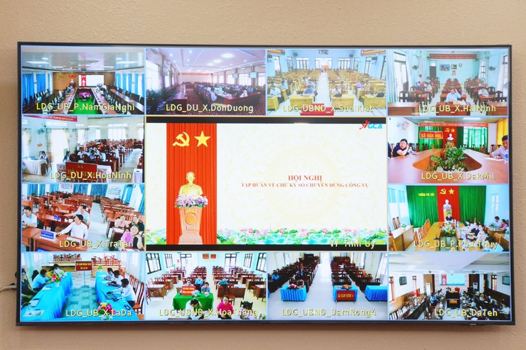 Đẩy mạnh ứng dụng chữ ký số trong chính quyền cơ sở- Ảnh 1.