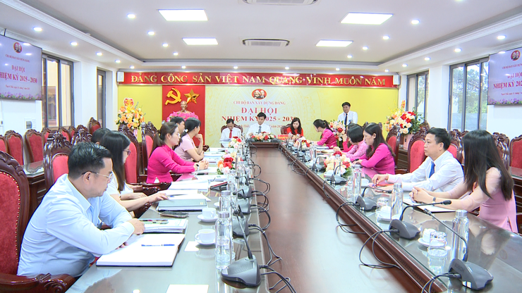 Đại hội chi bộ Ban xây dựng Đảng xã Thạch Thất tổ chức  thành công tốt đẹp- Ảnh 1.