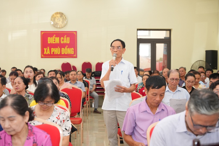 Xã Phù Đổng lấy ý kiến góp ý Dự thảo Báo cáo chính trị trình Đại hội Đảng bộ xã lần thứ I, nhiệm kỳ 2025-2030- Ảnh 3.