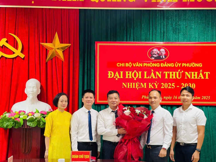 5/5 Chi bộ các Cơ quan Đảng phường Phú Lương tổ chức thành công Đại hội lần thứ Nhất, nhiệm kỳ 2025-2030 - Ảnh 6.