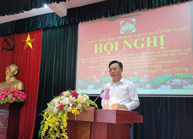 Ủy ban MTTQ Việt Nam xã Phú Nghĩa tổ chức Hội nghị công bố Quyết định về kiện toàn nhân sự Phó Chủ tịch Ủy ban MTTQ; triển khai chương trình công tác 6 tháng cuối năm 2025- Ảnh 3.