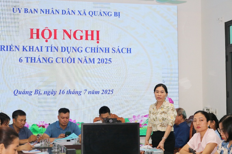 UBND xã Quảng Bị tổ chức Hội nghị triển khai tín dụng chính sách 6 tháng cuối năm 2025- Ảnh 4.