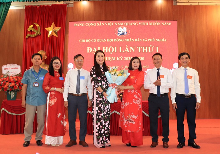 Chi bộ cơ quan Hội đồng nhân dân xã Phú Nghĩa tổ chức Đại hội lần thứ nhất, nhiệm kỳ 2025 – 2030- Ảnh 2.